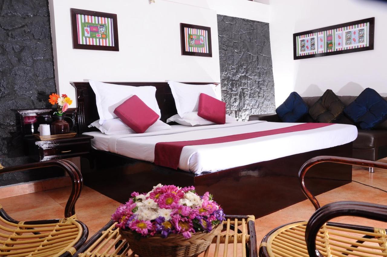 Punarjani Ayurvedic Resorts Ramakkalmedu エクステリア 写真